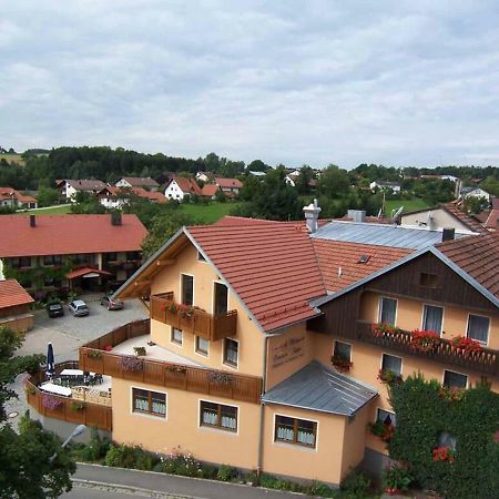 Gasthof-Pension-Metzgerei Jaeger Michelsneukirchen Exterior foto