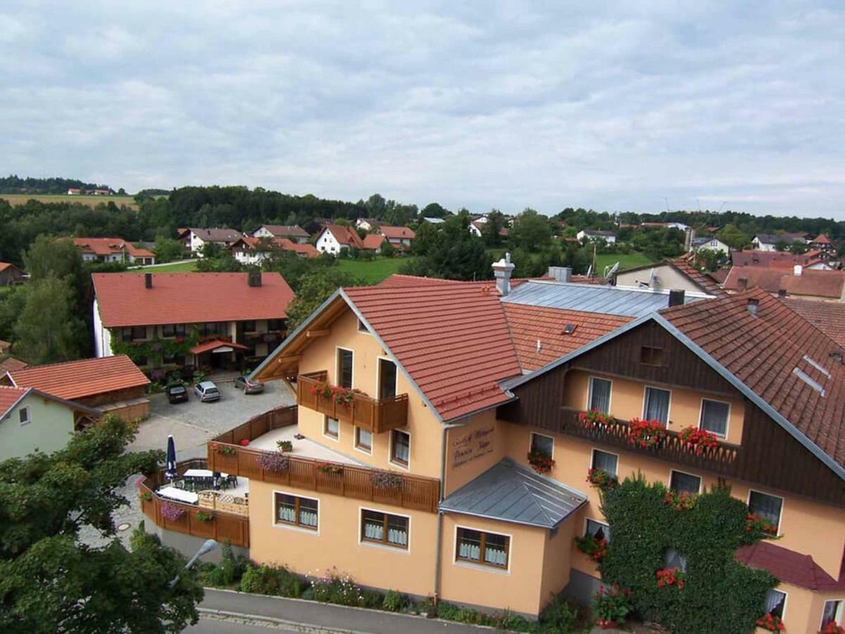 Gasthof-Pension-Metzgerei Jaeger Michelsneukirchen Exterior foto